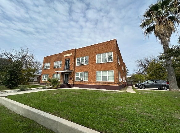 1409 West Woodlawn Avenue Apartments - San Antonio, TX