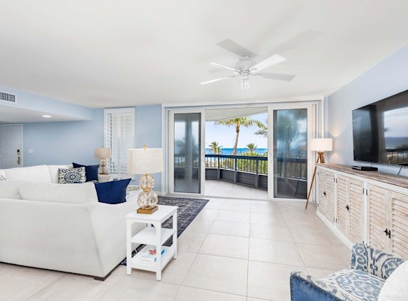 120 S Ocean Blvd unit 3b - Delray Beach, FL