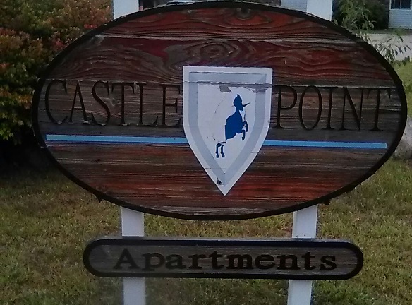 Castle Point Apartments - Plover, WI