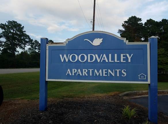 Wood Valley Apartments - Anniston, AL