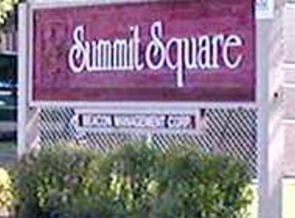 Summit Square Apartments - Winston Salem, NC