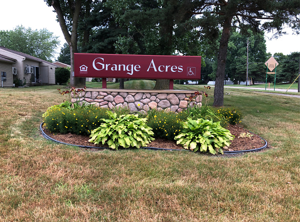 Grange Acres Apartments - Haslett, MI