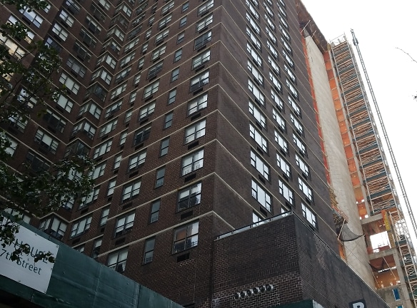 Claridge House Apartments - New York, NY