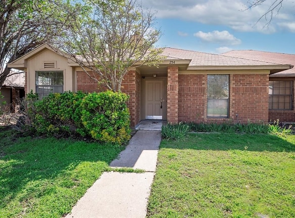 254 Willingham Dr - Coppell, TX