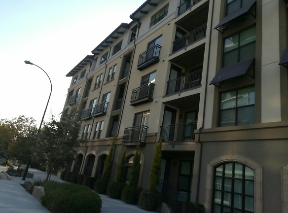 Palacio Apartments - Redwood City, CA