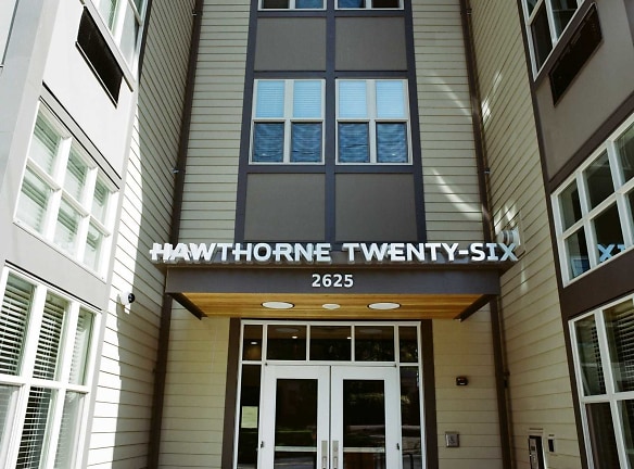 Hawthorne Twenty-six - Portland, OR