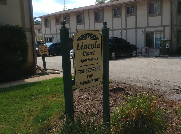 Lincoln Court Apartments - Batavia, IL