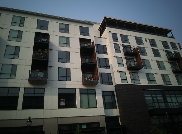 The Junction Apartments - Bothell, WA