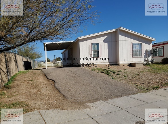 1001 E Park Estates Cir - Tucson, AZ