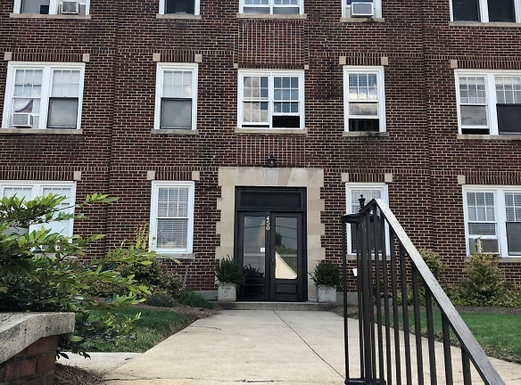 Gray Court Apartments Winston Salem NC Apartments For Rent Rentals com