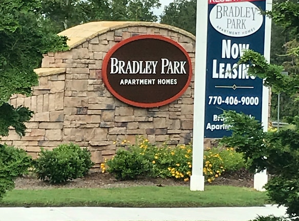 Bradley Park Apartments - Cumming, GA