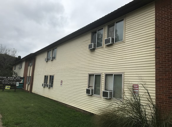 Village Manor Apartments - Middleport, OH