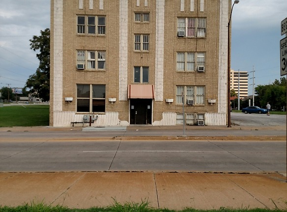 The Alden Apartments - Tulsa, OK