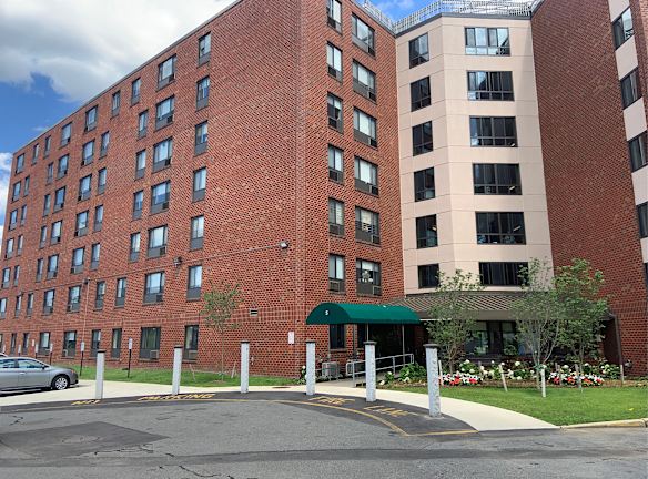 Chelsea Ma Apts For Rent