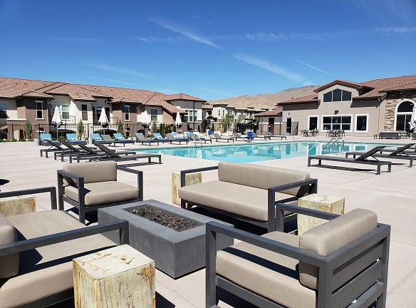 Vida Luxury Living Apartments - Reno, NV