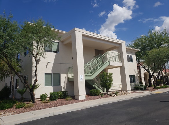Manor On Pantano Apartments - Tucson, AZ