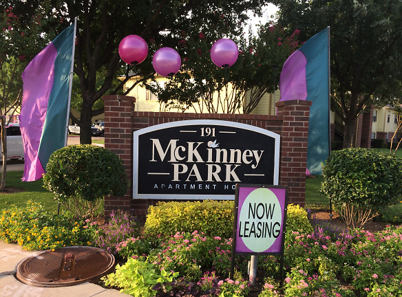 McKinney Park Apartments - Denton, TX