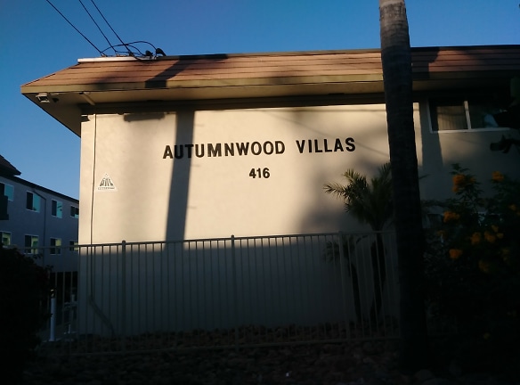 Autumnwood Villas Apartments - Escondido, CA