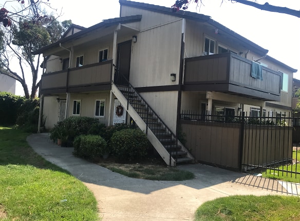Summerhill Place Apartments - Union City, CA