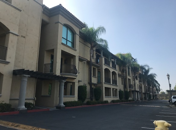 Pacifica Senior Living Hillsborogh Apartments - Chino, CA