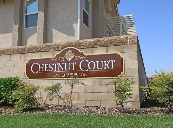 Chestnut Court Apartments - Fresno, CA