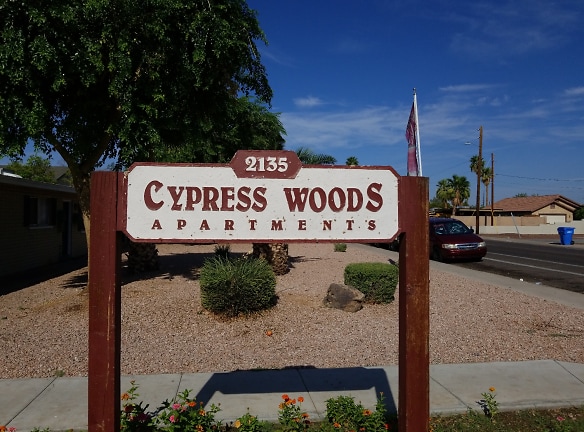 Cypress Woods Apartments - Phoenix, AZ