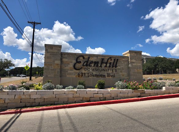 THE PINNACLE AT EDENHILL Apartments - New Braunfels, TX