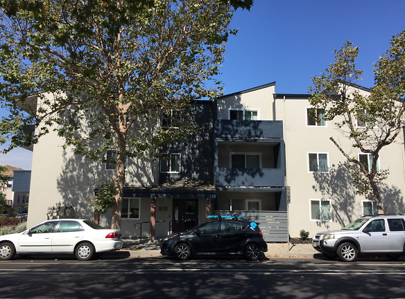 Oak Center Apartments - Oakland, CA