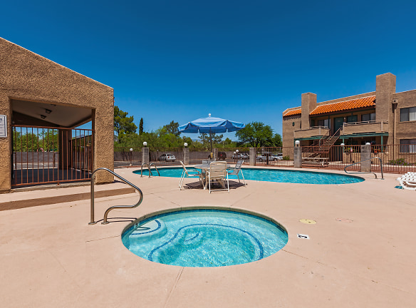 Broadmoor Apartments - Tucson, AZ
