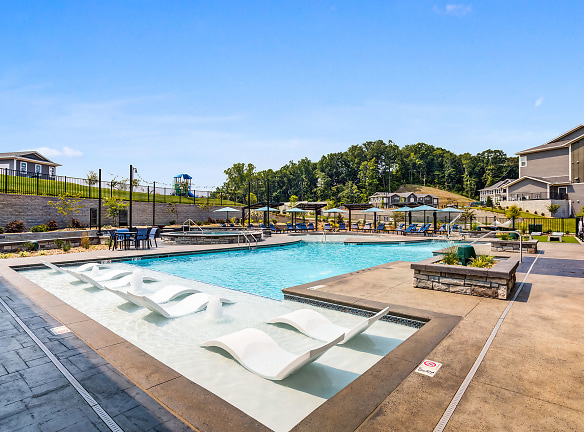 Icon Apartment Homes At Hardin Valley - Knoxville, TN
