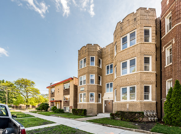 10719 S Calumet Apartments - Chicago, IL