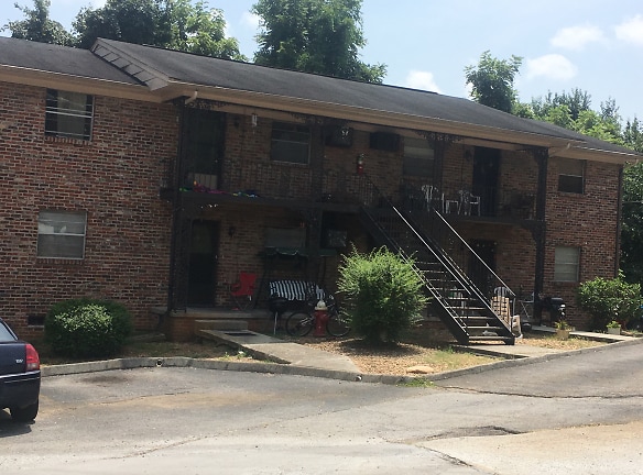 Knob Hill Apartments - Knoxville, TN