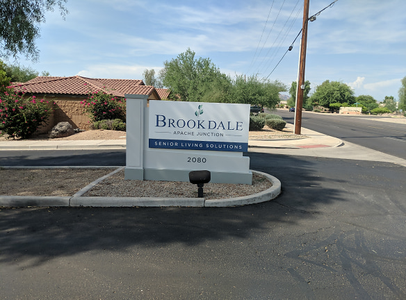 Brookdale Apache Junction Apartments - Apache Junction, AZ