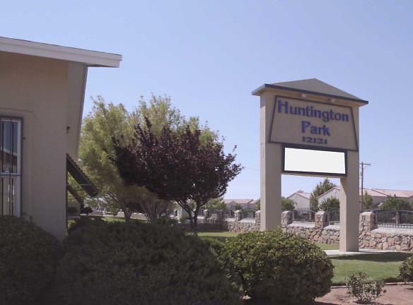 Huntington Park - El Paso, TX