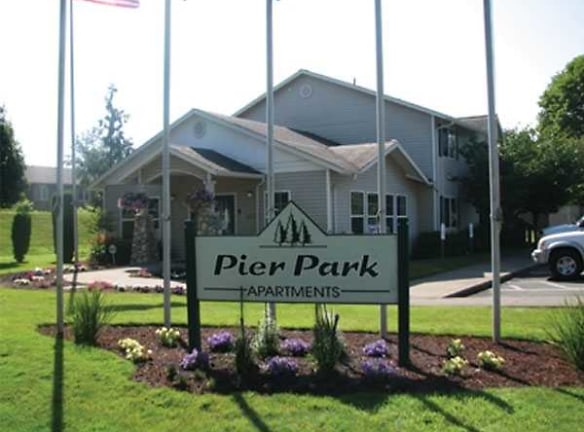 Pier Park - Portland, OR