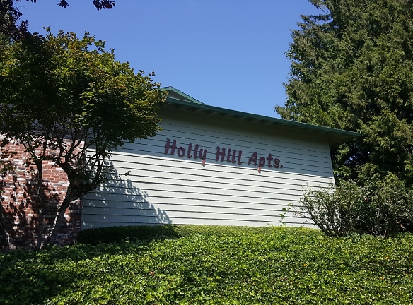 Holly Hill Apartments - Portland, OR