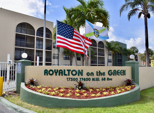 Royalton On The Green - Hialeah, FL