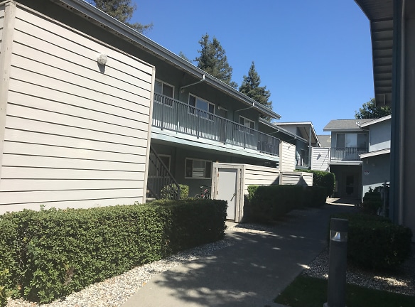 Sycamore Lane Apartments - Davis, CA