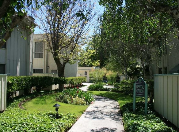Woodcreek Apartments - Downey, CA
