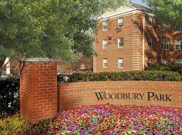 Woodbury Park - Arlington, VA