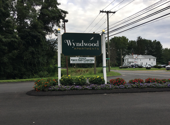 Wyndwood Apartments - East Windsor, CT