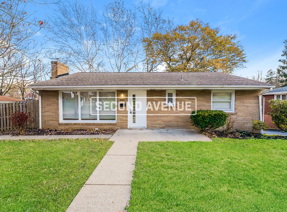 465 Willow Ave - Greensburg, PA