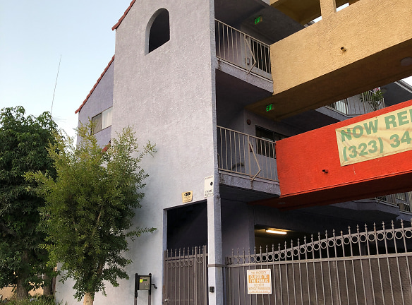 Pan House Apartments - Los Angeles, CA