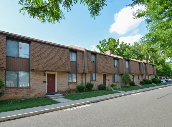 Bishop Hill Apartments - Secane, PA