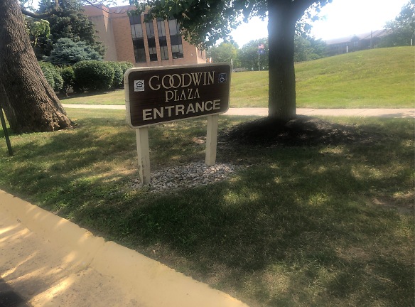 Goodwin Plaza Apartments - Indianapolis, IN