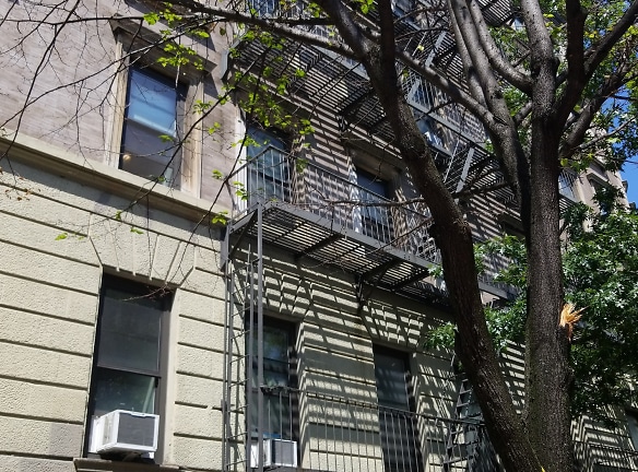 John And Carroll Kowal House Apartments - New York, NY