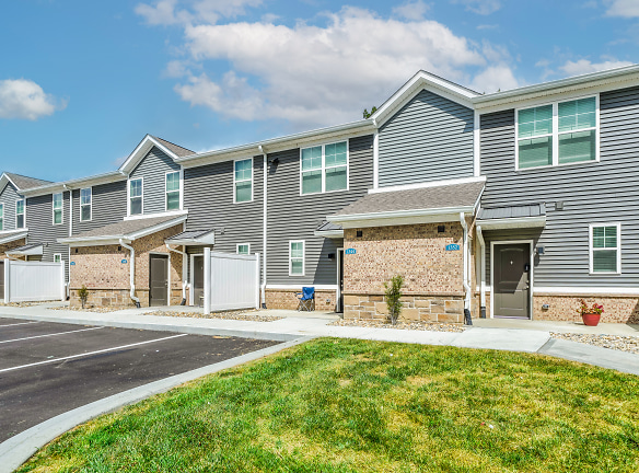 Preserve On Blue Road Apartments - Greenfield, IN