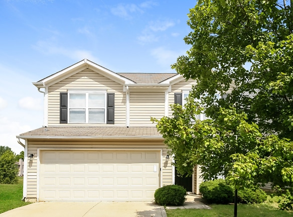 10438 Candy Apple Ln - Indianapolis, IN