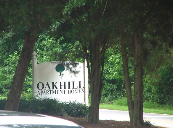 Oakhill Apartments - Davidson, NC