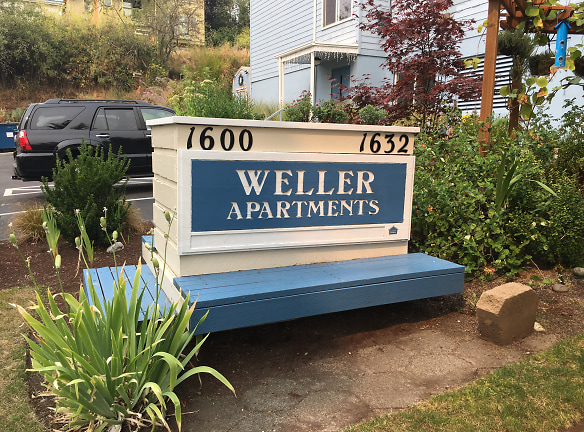 Weller Apartment - Seattle, WA